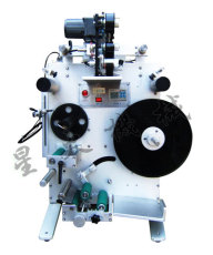 半自動圓瓶貼標機/福州貼標機系列