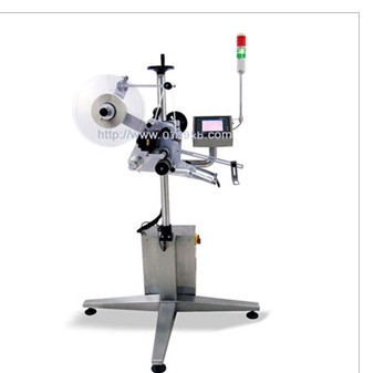 落地式貼標機