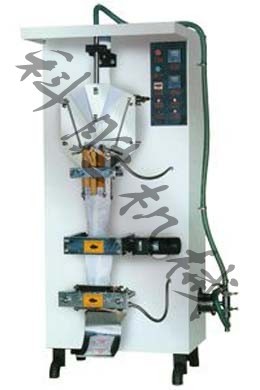 太原2000型液体自动包装机 酱油液体自动包装机