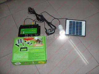 太阳能发电机送LED灯手机充电器198元