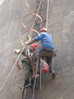 新疆克拉玛依高空维修公司 烟囱维修 烟囱加固