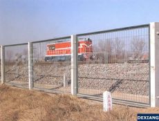 智联五金丝网厂供应各种护栏网 围栏网 隔离栅