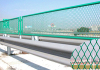 专业生产高速路护栏网 高速路围护网 高速路安全网