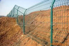 堤坡防护网产自长达护栏网厂 CD110
