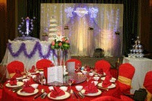 昆明米莱婚庆提供高档婚车租赁和婚礼现场布置和婚礼策划