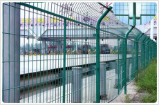 高速公路护栏网 隔离栅 公路防护网