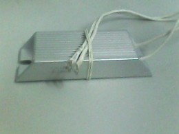 梯型铝壳电阻