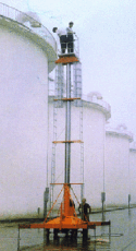 供应济南天顺套缸式液压升降机 可以在35米的高空作业