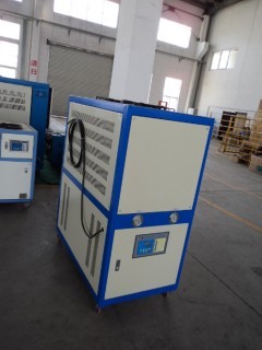 冷水機 冷水機組