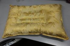 厂家直销托玛琳寿空枕磁疗保健寿空枕