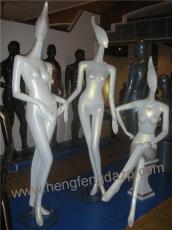 东莞橱窗展示模特 广州玻璃钢模特 中山模特道具厂