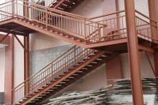 上海钢结构楼梯 钢结构消防楼梯制作公司