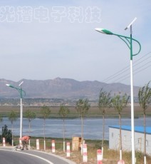 陕西省太阳能路灯 厂家出售 外形美观 价格低廉