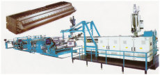 鲁奥机械提供PE/PP塑料厚板 片 材挤出生产线