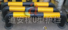 佛山U型护栏 深圳U型护栏交通设施厂家大量生产U型护栏