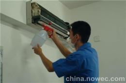 北京广安门空调维修移机打孔加氟