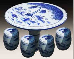 青花陶瓷瓷桌居家用品园林用品居家摆设品